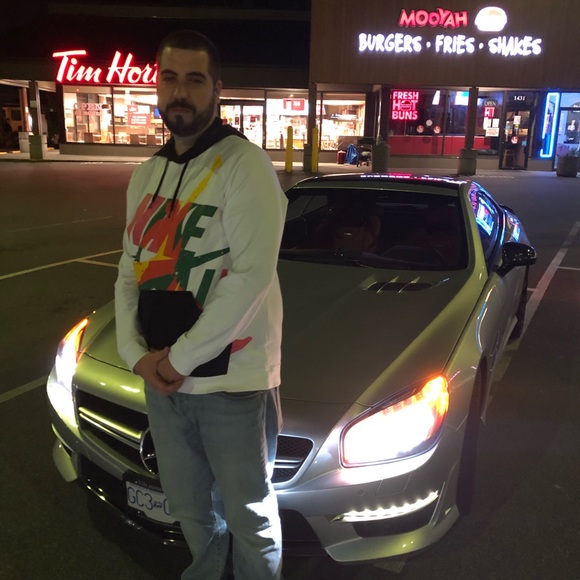 Meet your Posher, Joseph - Picture 1 of 1